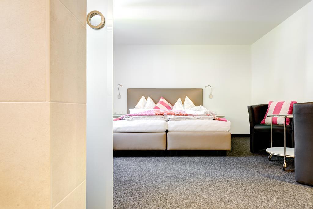 Hotel Luen Brand  Ngoại thất bức ảnh