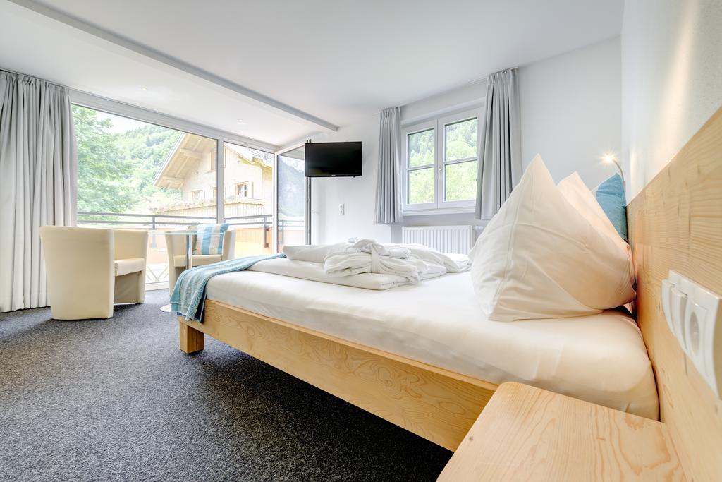 Hotel Luen Brand  Ngoại thất bức ảnh